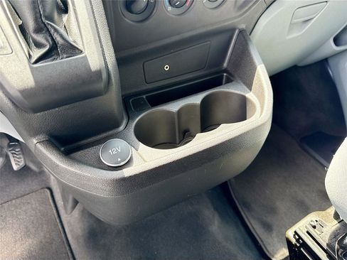 Used 2017 Ford Transit 350 XLT RWD image 13
