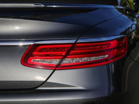 Used 2017 Mercedes-Benz S 550 Cabriolet image 19