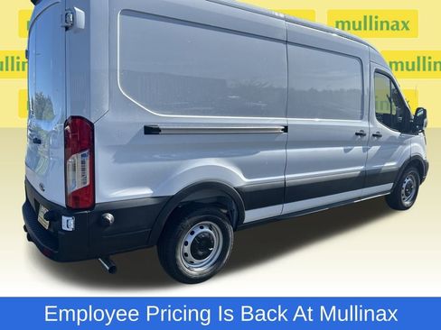 New 2025 Ford Transit 250 148 Medium Roof w/ Load Area Protection Package RWD image 3
