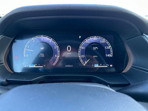 Used 2024 Jeep Grand Cherokee Altitude AWD/4WD image 34