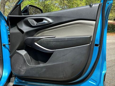 Used 2025 Chevrolet Trax ACTIV w/ Driver Confidence Package FWD image 28