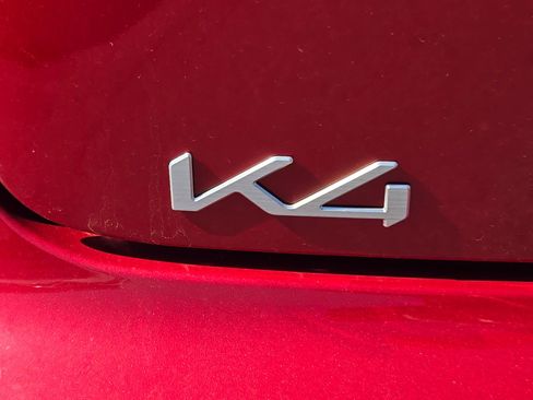 New 2025 Kia K4 GT-Line image 9