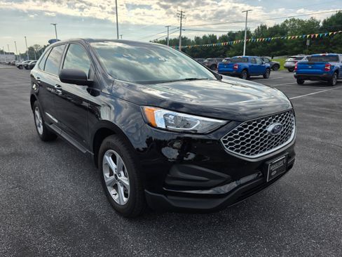 Used 2024 Ford Edge SE AWD/4WD image 7