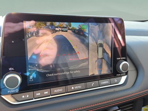 New 2026 Nissan Rogue Rock Creek image 24