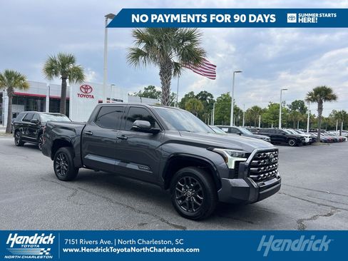 Used 2023 Toyota Tundra Platinum AWD/4WD image 1
