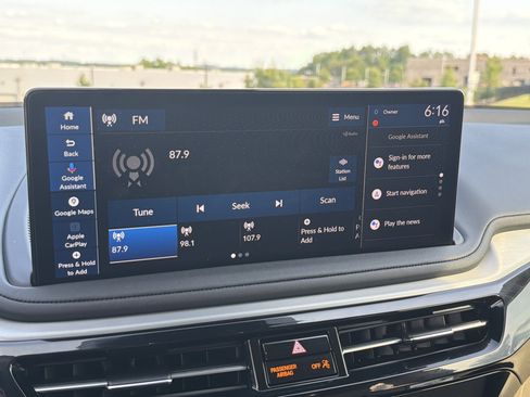 Certified 2026 Acura MDX SH-AWD w/ Technology Package image 23