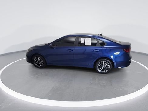 Certified 2024 Kia Forte LXS FWD image 7
