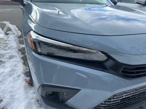 Used 2024 Honda Civic Sport image 2