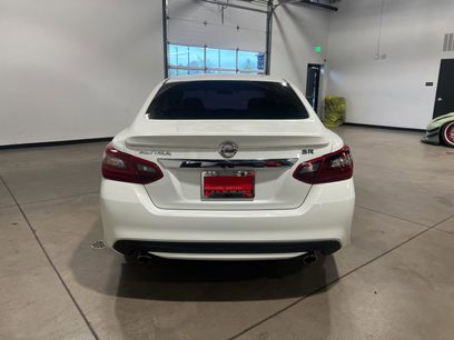 Used 2017 Nissan Altima 2.5 SR w/ LED Appearance Package