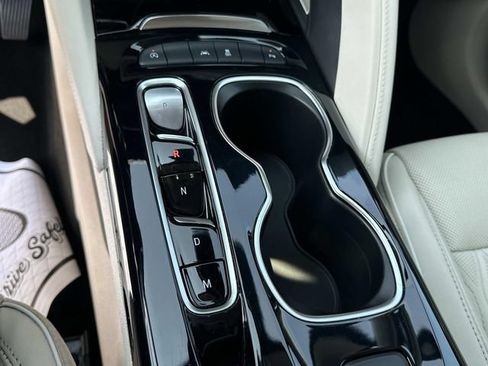 Used 2021 Buick Envision Avenir FWD image 15