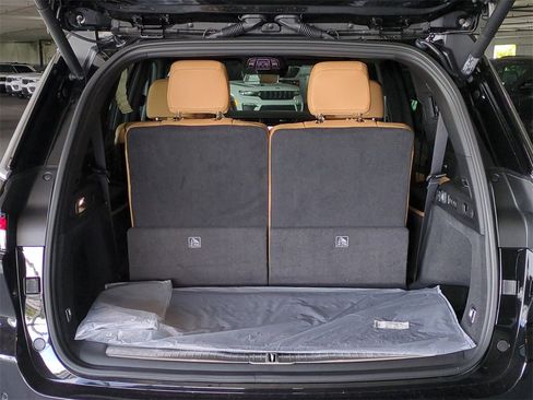 New 2025 Jeep Grand Cherokee L Summit w/ Advanced Protech Group IV image 13