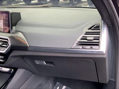 Used 2024 BMW X3 M40i w/ Premium Package image 17
