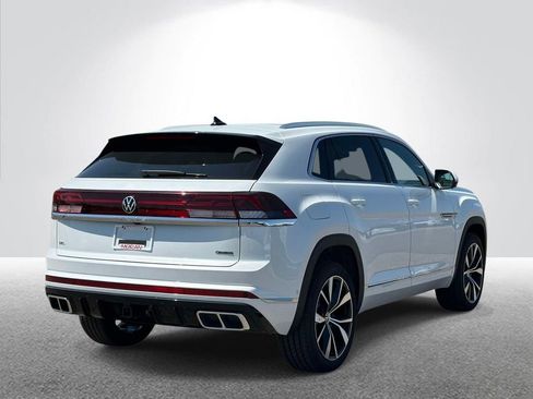 New 2026 Volkswagen Atlas Cross Sport SEL Premium R-Line AWD/4WD image 4