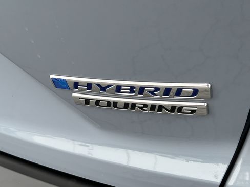 Used 2022 Honda CR-V Touring image 10