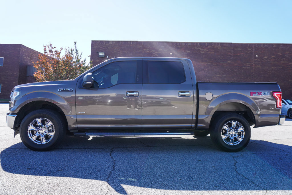 Used 2017 Ford F150 XLT w/ Equipment Group 301A Mid AWD/4WD image 29