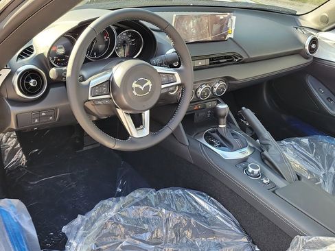 New 2026 MAZDA MX-5 Miata RF Grand Touring RWD image 13