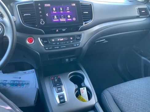 Used 2023 Honda Ridgeline Sport image 21