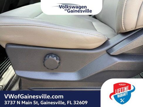 Used 2022 Ford F250 XL w/ Power Equipment Group image 15