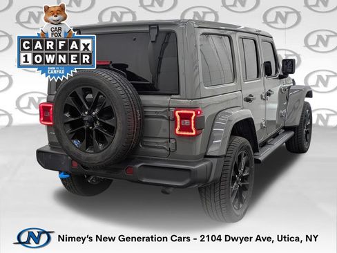 Used 2023 Jeep Wrangler Unlimited Sahara w/ Cold Weather Group AWD/4WD image 2