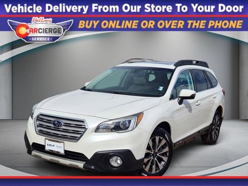 Used 2017 Subaru Outback 2.5i Limited image 1