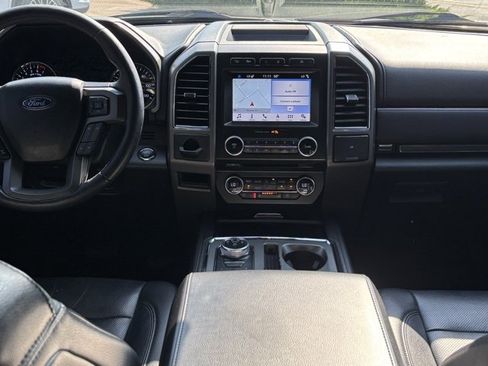 Used 2018 Ford Expedition XLT w/ Equipment Group 202A image 22