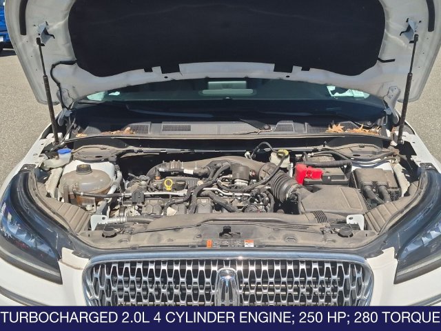 Used 2022 Lincoln Corsair AWD w/ Premium Package image 24
