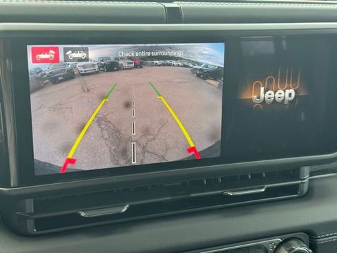 New 2025 Jeep Wrangler Unlimited Rubicon 392 image 28