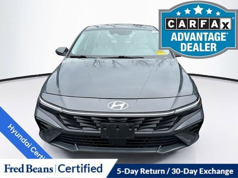 Certified 2024 Hyundai Elantra Limited FWD image 1
