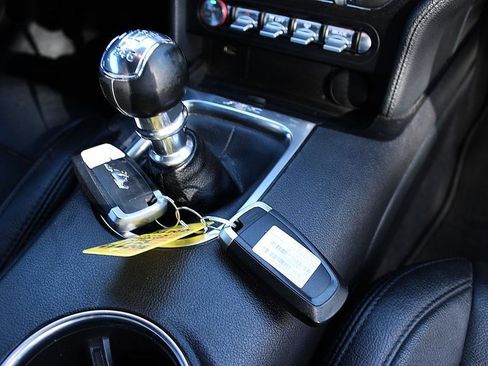 Used 2021 Ford Mustang GT w/ GT Performance Package RWD image 18