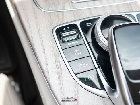 Used 2018 Mercedes-Benz E 400 4MATIC Coupe image 32