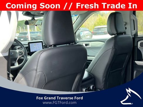 Certified 2023 Ford Explorer XLT w/ Equipment Group 202A AWD/4WD image 32
