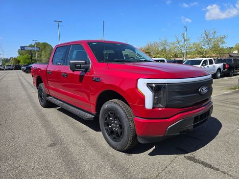 New 2025 Ford F150 Lightning XLT AWD/4WD image 3