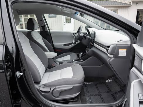 Used 2020 Hyundai Ioniq Blue FWD image 25