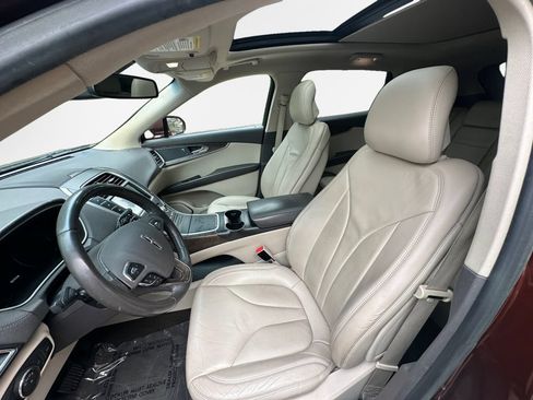 Used 2016 Lincoln MKX Select w/ Climate Package AWD/4WD image 13