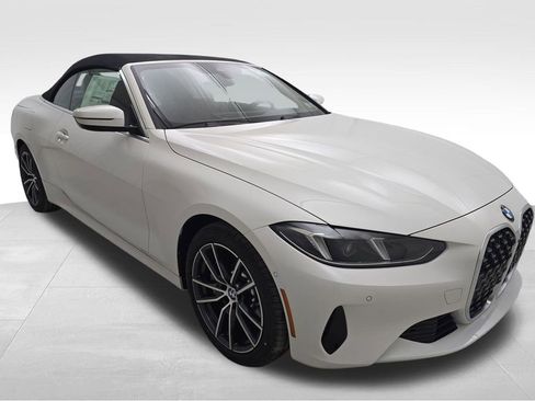 New 2026 BMW 430i xDrive Convertible w/ Premium Package AWD/4WD image 2