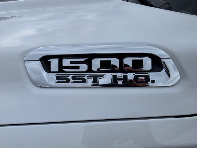 Used 2025 RAM 1500 Tungsten w/ Off Road Group AWD/4WD image 12