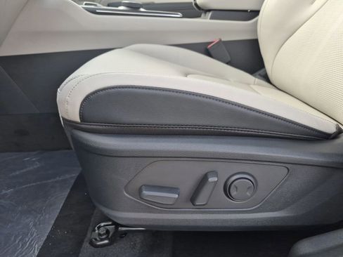 New 2026 Kia Sportage EX image 11