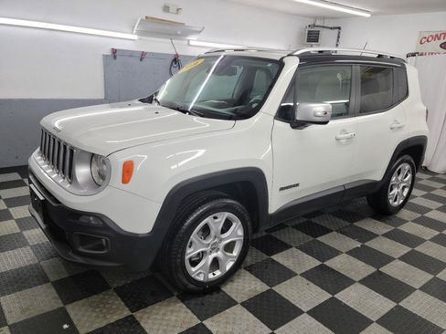 Used 2016 Jeep Renegade Limited AWD/4WD image 2