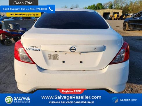 Used 2019 Nissan Versa S FWD image 8