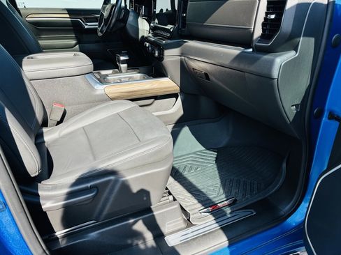 Used 2022 Chevrolet Silverado 1500 LT Trail Boss w/ LT Trail Boss Premium Package image 33