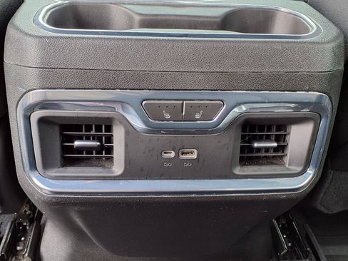 Certified 2023 Chevrolet Silverado 1500 High Country w/ Technology Package AWD/4WD image 17