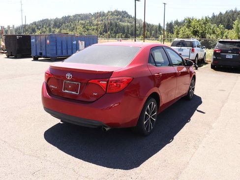 Used 2019 Toyota Corolla SE FWD image 5