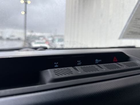 Used 2022 Ford Bronco Outer Banks image 14