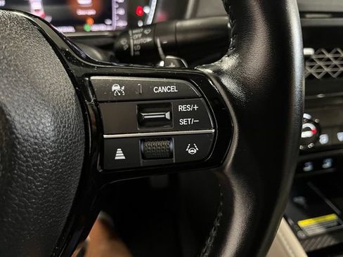 Used 2024 Honda Accord Touring image 28