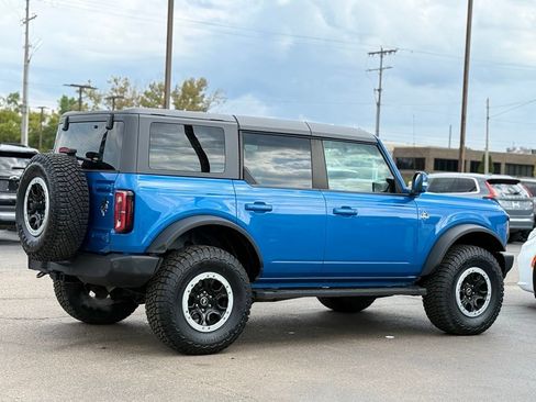 Used 2023 Ford Bronco Outer Banks w/ Sasquatch Package AWD/4WD image 35