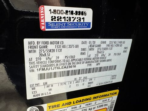 Used 2020 Ford Expedition XLT w/ Equipment Group 202A AWD/4WD image 35