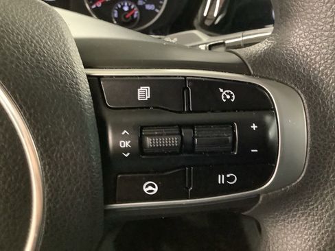 Used 2022 Kia K5 LXS FWD image 13