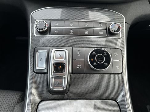 Used 2023 Hyundai Santa Fe SE image 23