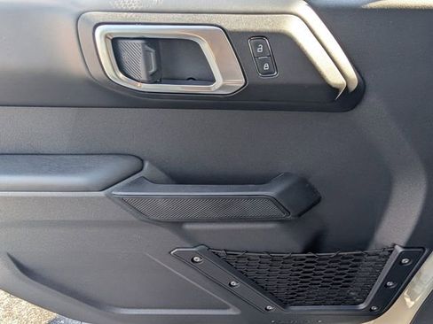 New 2025 Ford Bronco Outer Banks image 11