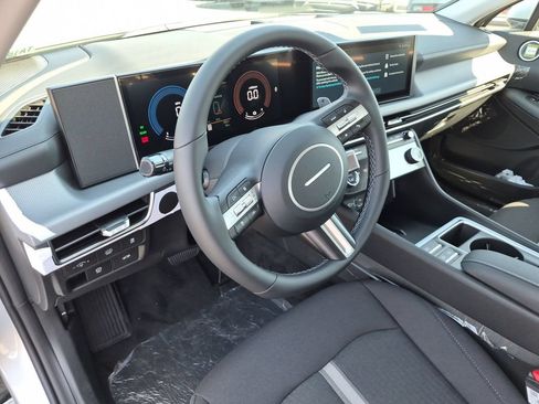 New 2026 Hyundai Sonata SEL FWD image 14